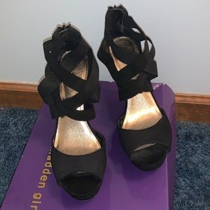 Madden Girl - Woops Wedge Sandal - Black sz 8.5